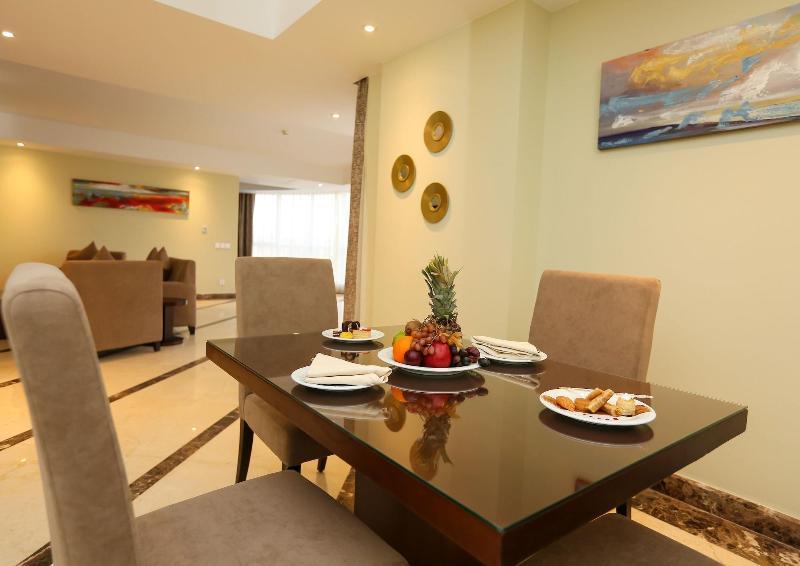 Tolip El Forsan Hotel Исмаилия Экстерьер фото A dining room